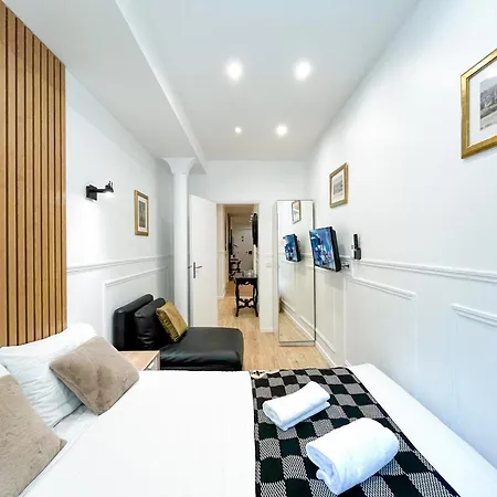 Apartment Urban Flat 81 - Luxe Sebastopol Paris