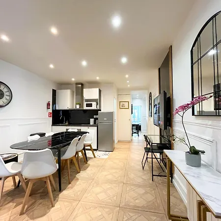 Apartment Urban Flat 81 - Luxe Sebastopol *