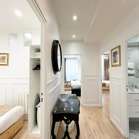 Apartment Urban Flat 81 - Luxe Sebastopol Paris