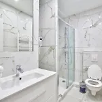 Urban Flat 81 - Luxe Sebastopol