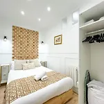 Апартаменты Urban Flat 81 - Luxe Sebastopol