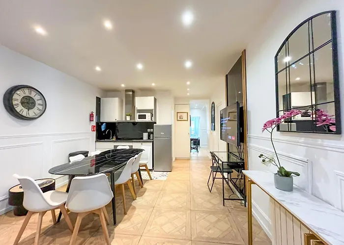 아파트 Urban Flat 81 - Luxe Sebastopol *